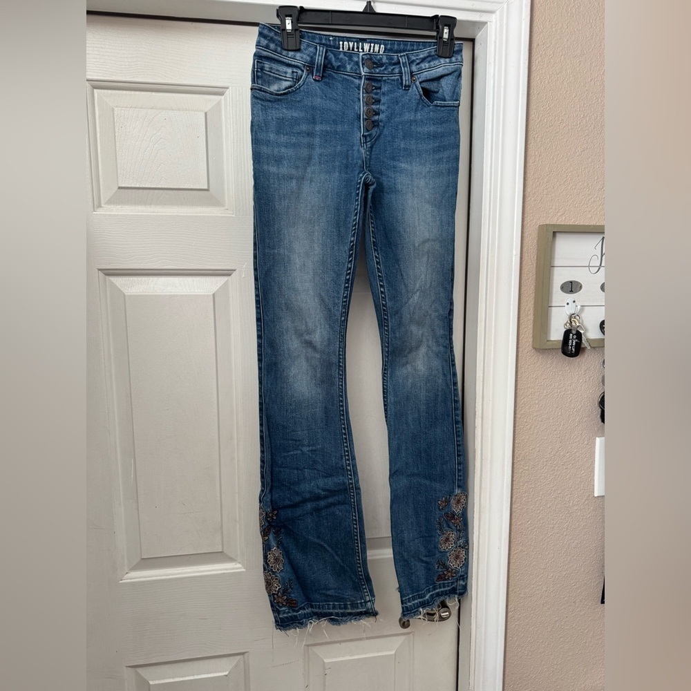 Idyllwind button fly floral flare jeans